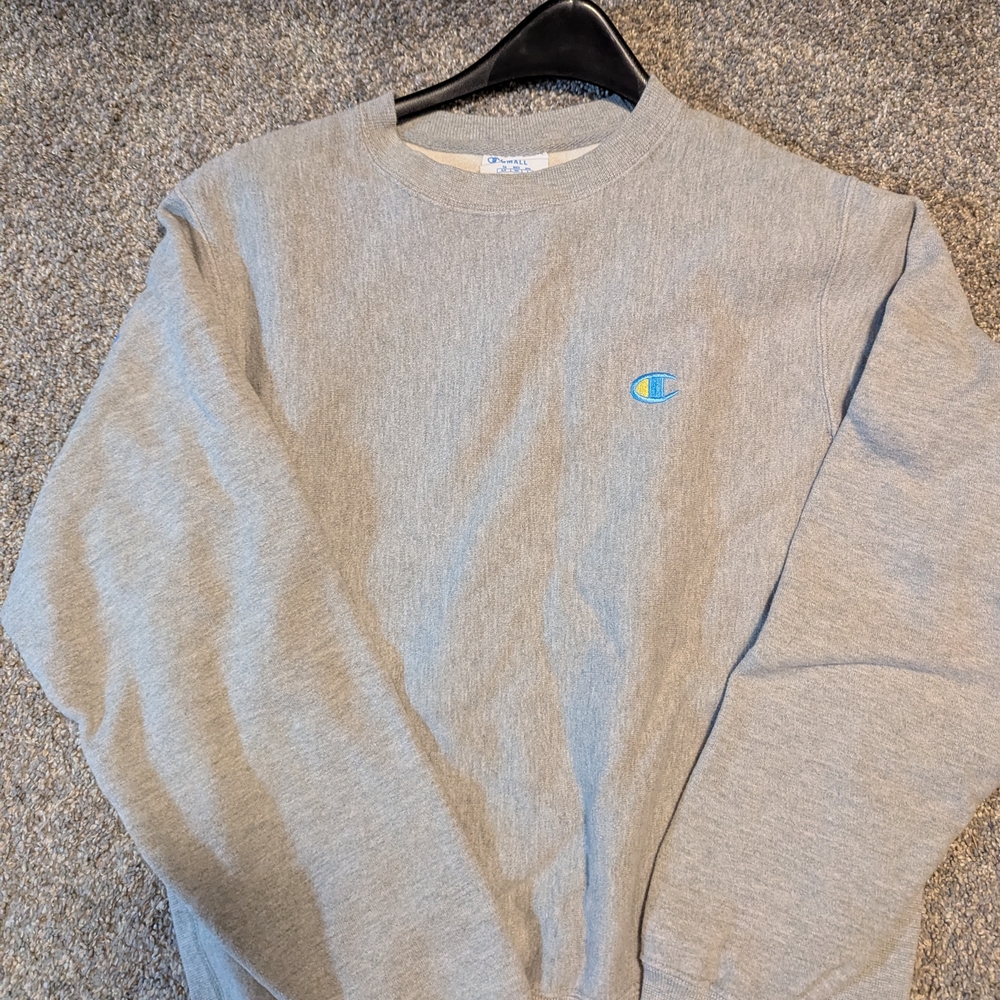Champion Gray Sweatshirt